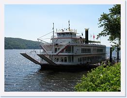 June - MN - River Boat - (1) * 3648 x 2736 * (4.85MB)